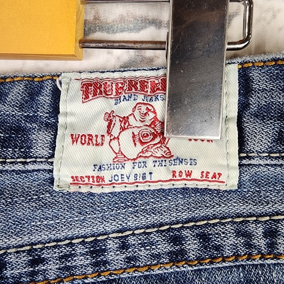 True Religion Joey Rainbow Stitch Low Rise Distressed Bootcut Jeans Blue Size 29 - Picture 14 of 15